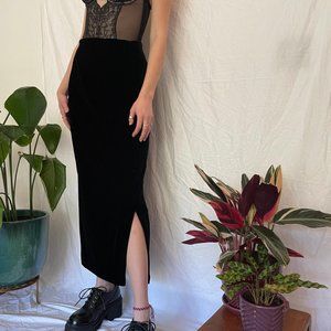 Vintage Nine & Co. Black Velvet Maxi Skirt